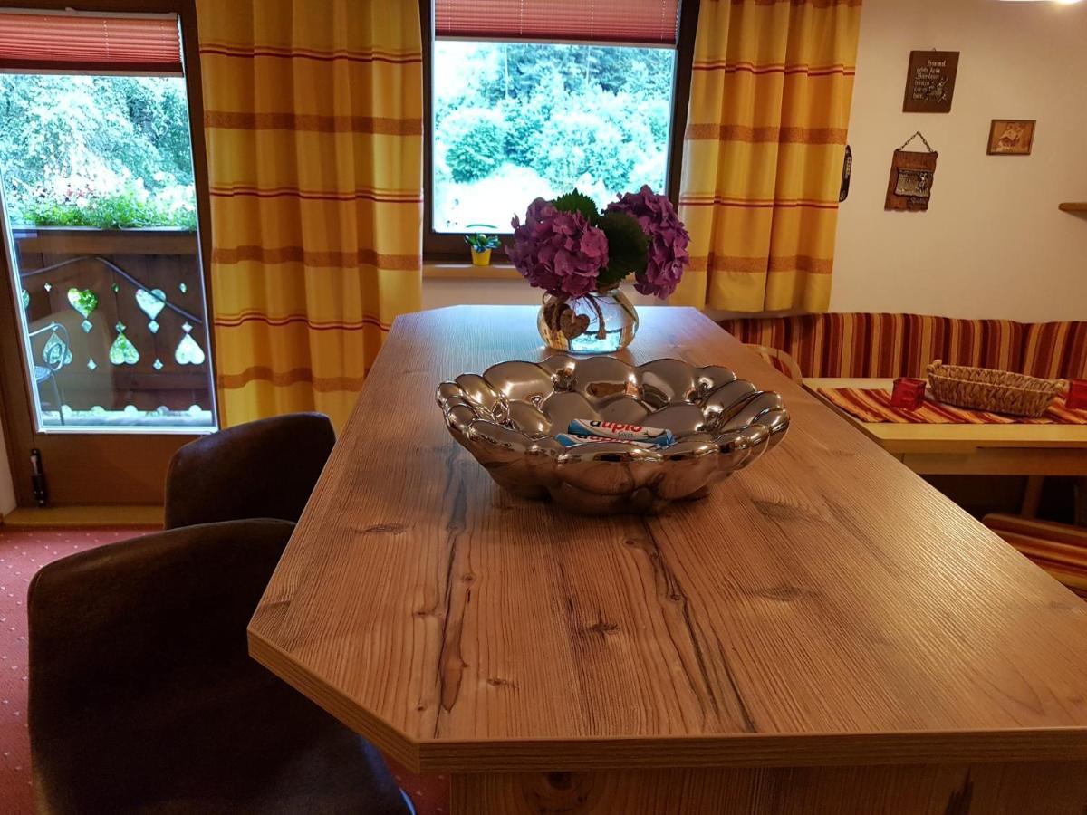 Haus Gandler Apartamento Zell am See Exterior foto